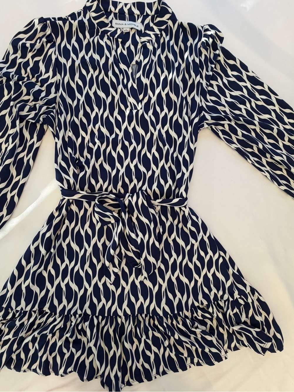Emma & Michele Navy and White Printed Long-Sleeve Tie-Waist Dress Women’s L. 024